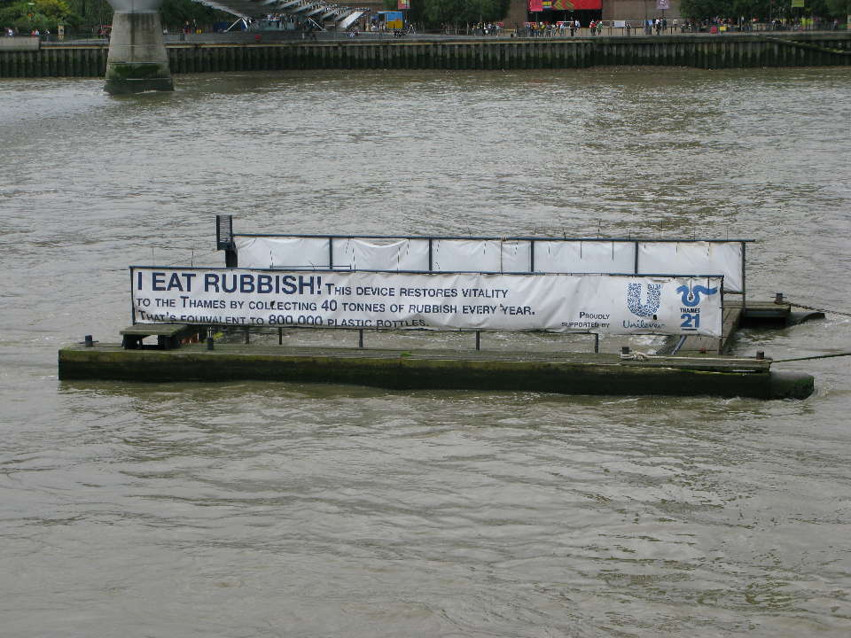 Rubbish Eater on the Thames