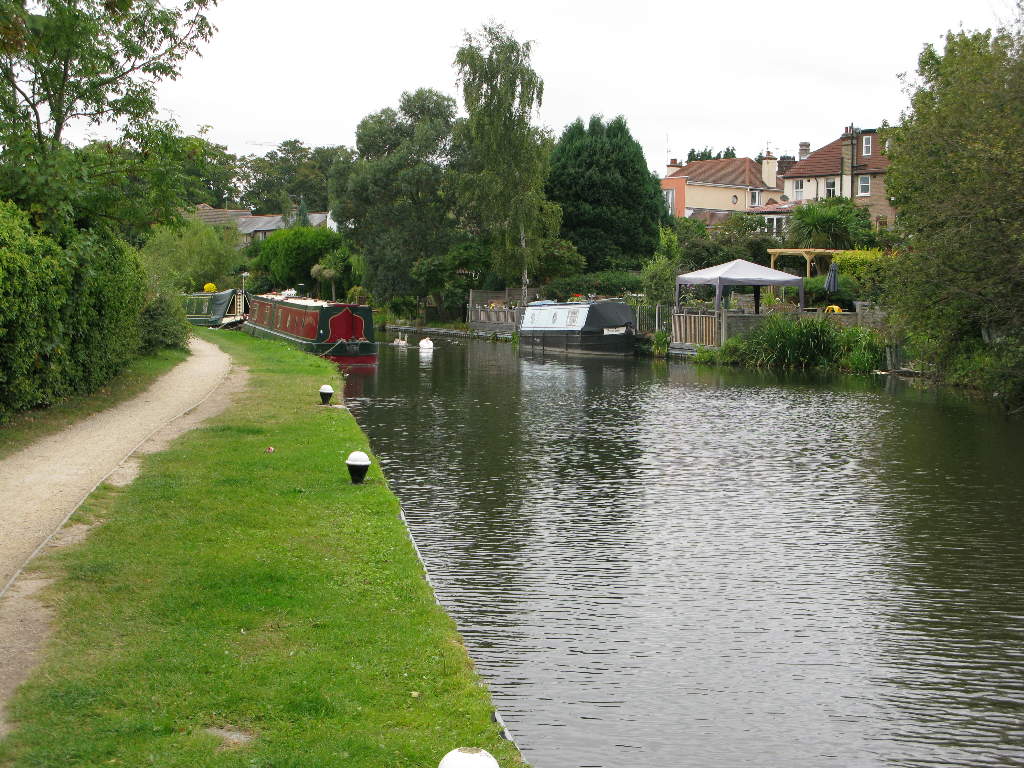 Apsley Top pound